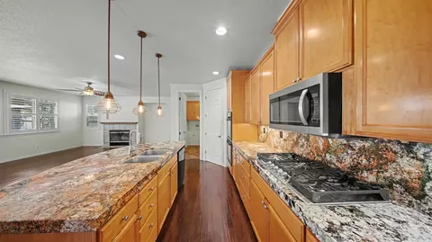 379 John Kamps Way, Ripon, CA 95366 photo 17