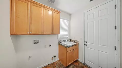 379 John Kamps Way, Ripon, CA 95366 photo 18