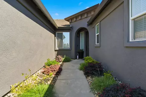 133 W Shasta, Ripon, CA 95366 photo 4