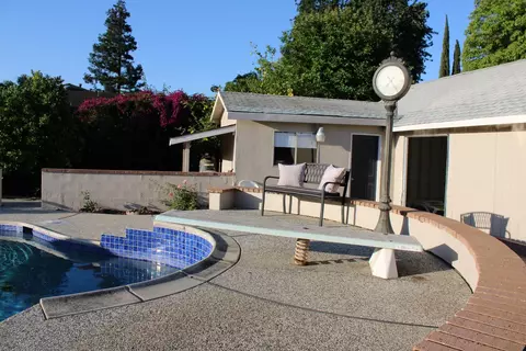 Exterior - 1210 Michelle Ave, Tracy, CA 95376 photo 3 of 11