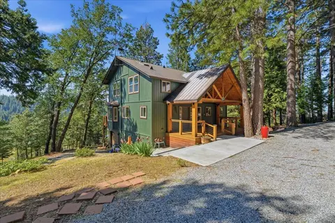 4057 Casselbarry Ct, Pollock Pines, CA 95726