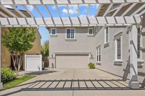 Exterior - 1971 Amatchi Dr, Tracy, CA 95304 photo 5 of 11