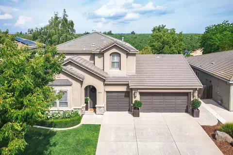 3364 Silverwood St, Escalon, CA 95320