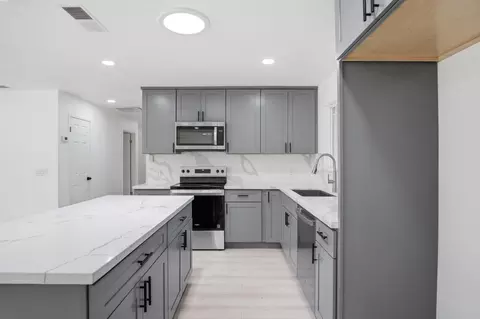 Kitchen - 3210 Shamrock Ave, Merced, CA 95340 photo 1 of 5