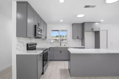 Kitchen - 3210 Shamrock Ave, Merced, CA 95340 photo 2 of 5