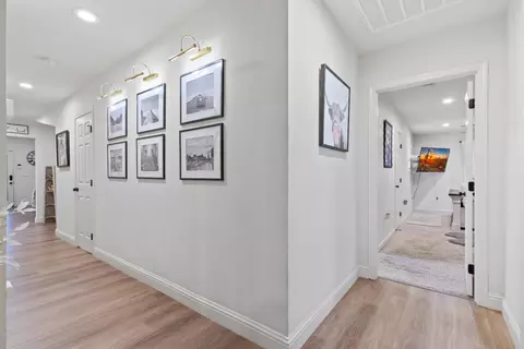Entry Way - 33 E Pne, Stockton, CA 95204 photo 4 of 4
