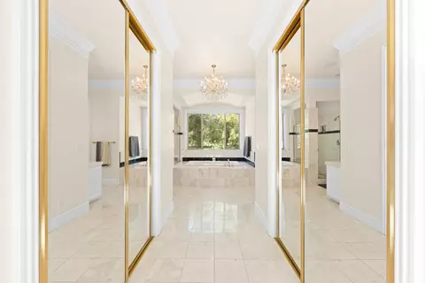 Entry Way - 4300 Cognac Ct, Loomis, CA 95650 photo 4 of 5
