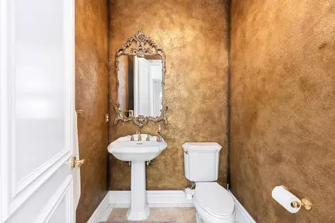 Bath - 4300 Cognac Ct, Loomis, CA 95650 photo 1 of 5