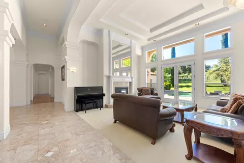 Entry Way - 4300 Cognac Ct, Loomis, CA 95650 photo 2 of 5