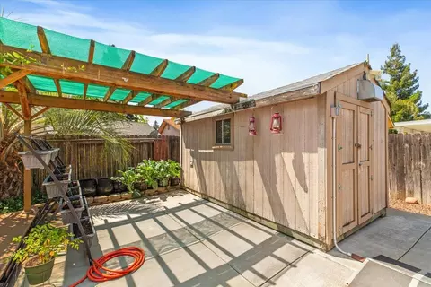 942 Ayers Ln, Galt, CA 95632 photo 42