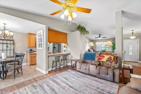 942 Ayers Ln, Galt, CA 95632 photo 17