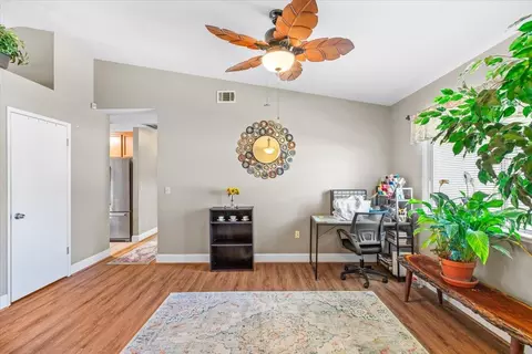 942 Ayers Ln, Galt, CA 95632 photo 9