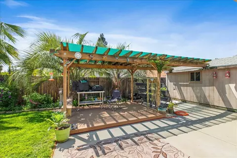 942 Ayers Ln, Galt, CA 95632 photo 40