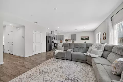 Entry Way - 3159 Declaration Ave, Lincoln, CA 95648 photo 4 of 7