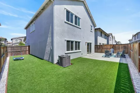 Exterior - 3159 Declaration Ave, Lincoln, CA 95648 photo 3 of 8