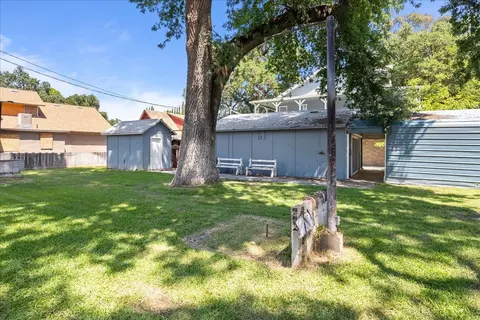 Exterior - 893 Wetherbee Ave, Manteca, CA 95337 photo 11 of 14