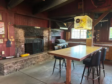 Kitchen - 893 Wetherbee Ave, Manteca, CA 95337 photo 3 of 3