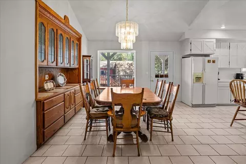 Dining - 893 Wetherbee Ave, Manteca, CA 95337 photo 1 of 3