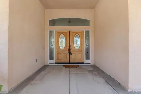 Entry Way - 27083 Lillegard Ct, Tracy, CA 95304 photo 1 of 7