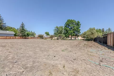 Exterior - 27083 Lillegard Ct, Tracy, CA 95304 photo 11 of 16