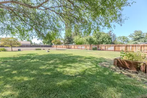Exterior - 27083 Lillegard Ct, Tracy, CA 95304 photo 6 of 16
