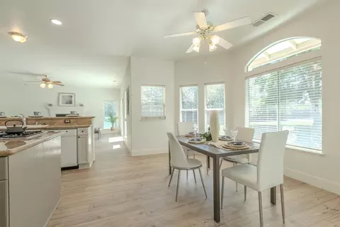 Dining - 27083 Lillegard Ct, Tracy, CA 95304 photo 4 of 5