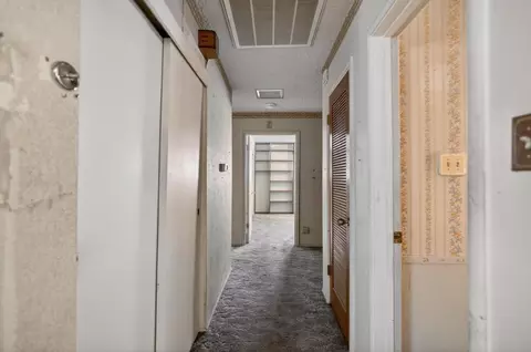 Entry Way - 5204 Schuyler Dr, Carmichael, CA 95608 photo 1 of 2