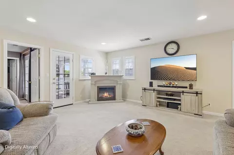 Living - 2648 Handstand Way, Tracy, CA 95377 photo 2 of 3