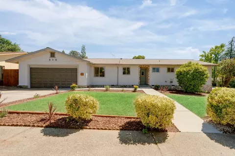 310 Carolyn St, Auburn, CA 95603