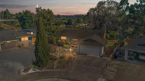 266 Highlands Ct, San Pablo, CA 94806