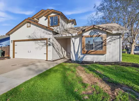 Exterior - 1732 Walpole Dr, Modesto, CA 95358 photo 3 of 4