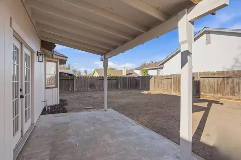 Exterior - 1732 Walpole Dr, Modesto, CA 95358 photo 2 of 4