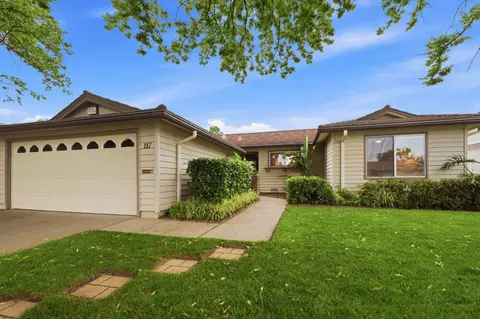117 Waterglen Cir, Sacramento, CA 95826