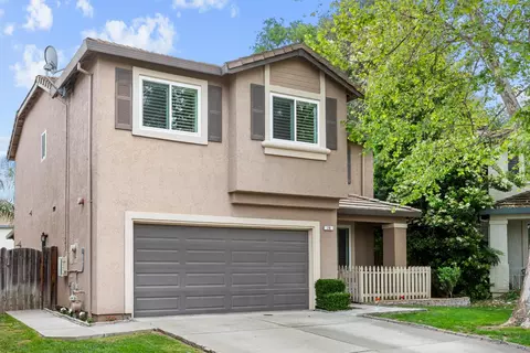 28 Joyce Ct, Woodland, CA 95776