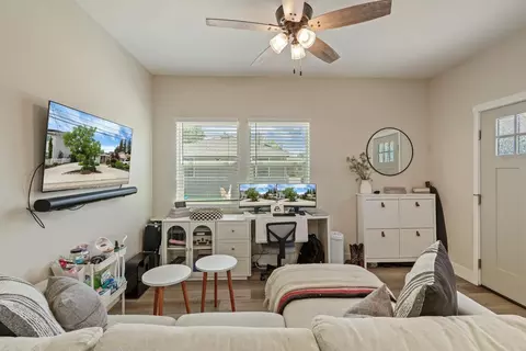 Living - 595 E Augusta St, Woodbridge, CA 95258 photo 4 of 4