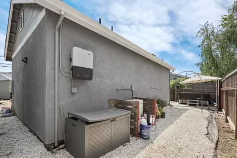 Exterior - 595 E Augusta St, Woodbridge, CA 95258 photo 19 of 19
