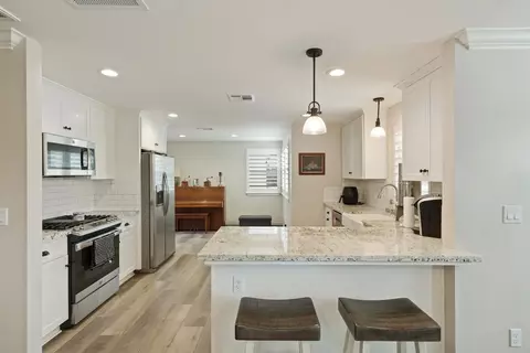 Kitchen - 595 E Augusta St, Woodbridge, CA 95258 photo 1 of 9