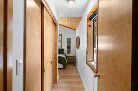 Entry Way - 1062 Fairway, Murphys, CA 95247 photo 2 of 4