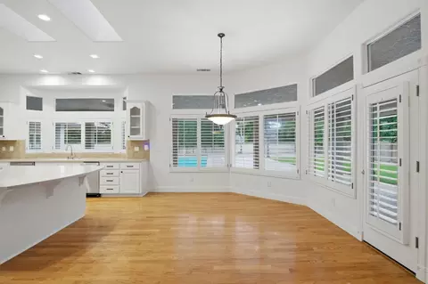 Living - 3308 Printemps Dr, Modesto, CA 95356 photo 2 of 5