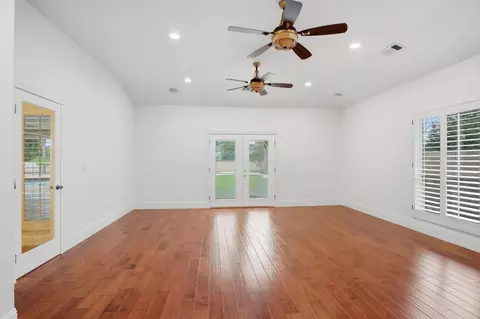 Living - 3308 Printemps Dr, Modesto, CA 95356 photo 5 of 5