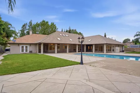 Exterior - 3308 Printemps Dr, Modesto, CA 95356 photo 2 of 3