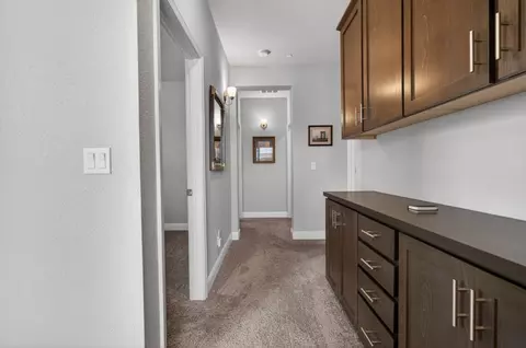 Entry Way - 953 Posey St, Galt, CA 95632 photo 6 of 11