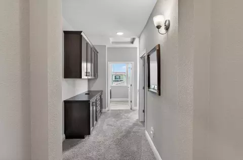 Entry Way - 953 Posey St, Galt, CA 95632 photo 7 of 11