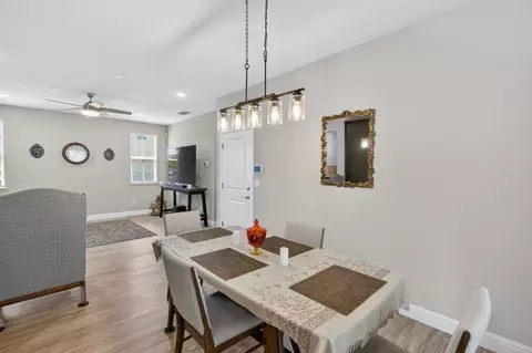 Dining - 953 Posey St, Galt, CA 95632 photo 3 of 3