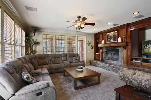 Living - 3044 Redbridge Rd, Tracy, CA 95377 photo 2 of 3