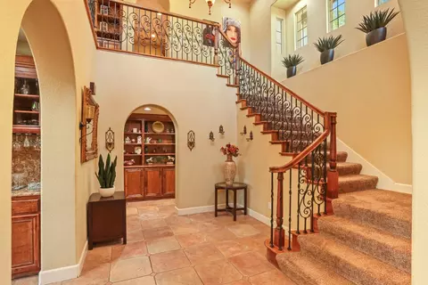 Entry Way - 3044 Redbridge Rd, Tracy, CA 95377 photo 6 of 11