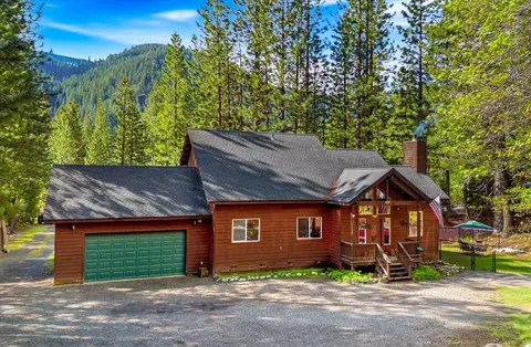 101 Lewis Ln, Sierra City, CA 96125