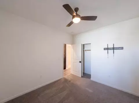 Bedroom - 1187 Bordeaux Ct, Olivehurst, CA 95961 photo 8 of 14