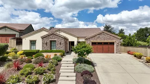 3545 Serramont Ct, Carmichael, CA 95608