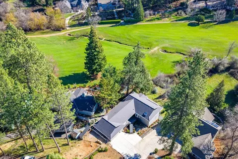 View/Area - 11349 Lower Circle Dr, Grass Valley, CA 95949 photo 3 of 12